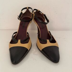Chanel Beige & Black Captoe Vintage Y2K Mary Jane CC Buckle Pin Up Heels Pumps